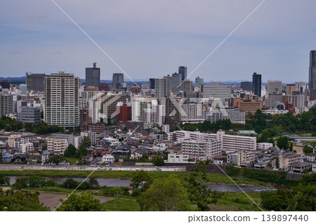 從宮城縣青葉山眺望仙台市 從宮城縣青葉山眺望仙台市 139897440