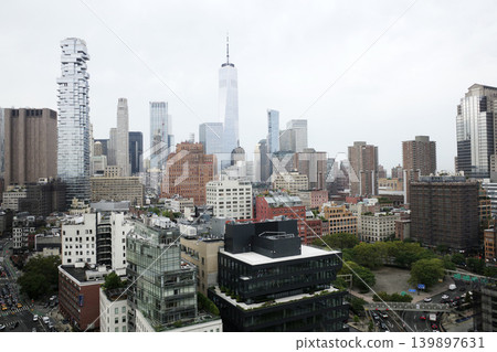 Skyline of Manhattan, New York City 139897631
