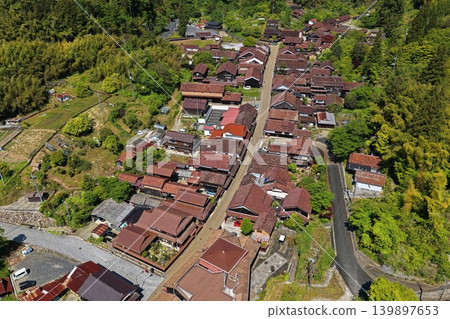 An aerial photograph overlooking the townscape of Fukiya Bengara in Takahashi City, Okayama Prefecture. An aerial photograph overlooking the townscape of Fukiya Bengara in Takahashi City, Okayama Prefecture. 139897653