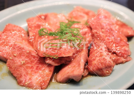 日本黑毛牛(烤肉專用優質腰肉) 日本黑毛牛(烤肉專用優質腰肉) 139898250