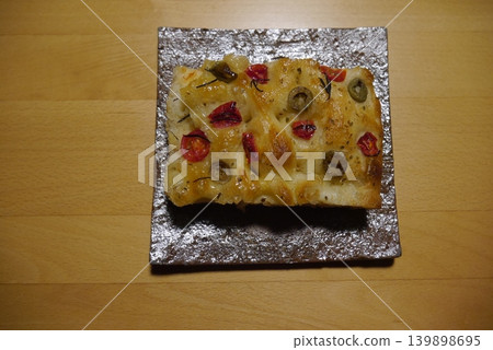 Focaccia Focaccia 139898695