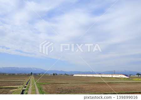 Scenery with rice field 139899016