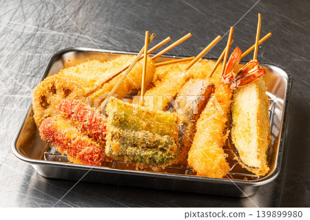 什錦串炸（炸串）：品嚐大阪著名串炸的酥脆口感。 139899980