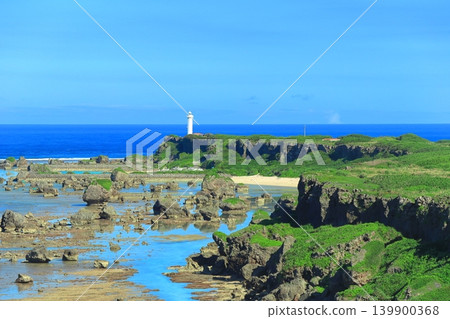 【沖繩縣】東邊那崎岬(宮古島)晴空萬裡 【沖繩縣】東邊那崎岬(宮古島)晴空萬裡 139900368