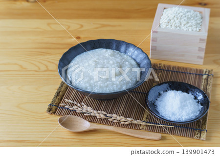 Salted rice malt and ingredients (rice malt, salt) Salted rice malt and ingredients (rice malt, salt) 139901473