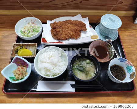 Yakushima Itsuki - Black Pork Tonkatsu Set Meal Yakushima Itsuki - Black Pork Tonkatsu Set Meal 139902203