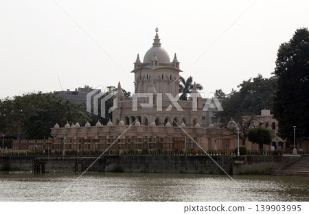 Belur Math, headquarters of Ramakrishna Mission, founded by philosopher Vivekananda in Howrah, Kolkata, India Belur Math, headquarters of Ramakrishna Mission, founded by philosopher Vivekananda in Howrah, Kolkata, India 139903995
