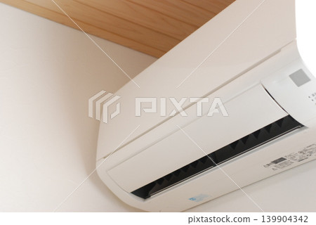 Wall-mounted air conditioner Wall-mounted air conditioner 139904342