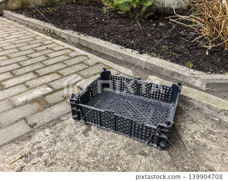 Empty Black Plastic Crate for Agriculture Empty Black Plastic Crate for Agriculture 139904708