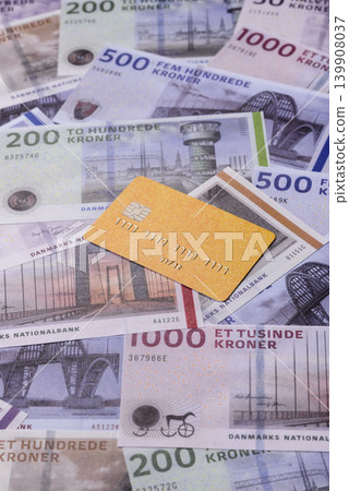 A credit card for contactless cashless payments via a terminal or online. A credit card A credit card for contactless cashless payments via a terminal or online. A credit card 139908037