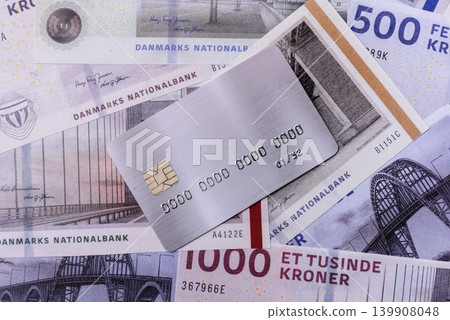 A credit card for contactless cashless payments via a terminal or online. A credit card A credit card for contactless cashless payments via a terminal or online. A credit card 139908048