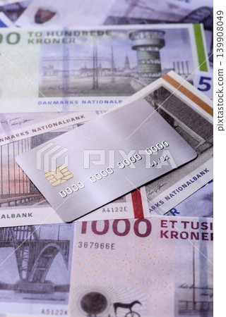 A credit card for contactless cashless payments via a terminal or online. A credit card A credit card for contactless cashless payments via a terminal or online. A credit card 139908049