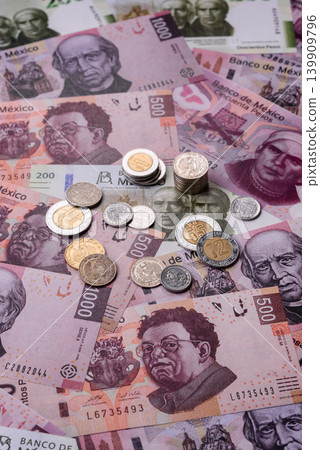 Mexican paper money, peso in various denominations. Mexican money Mexican paper money, peso in various denominations. Mexican money 139909796