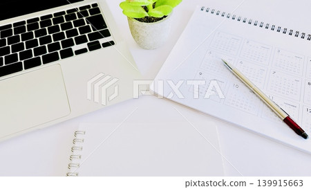 Calendar and PC shift adjustment image Calendar and PC shift adjustment image 139915663