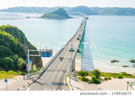 山口縣（五月）[旅遊目的地] 從山口縣下關市角島展望台眺望角島大橋 139916071