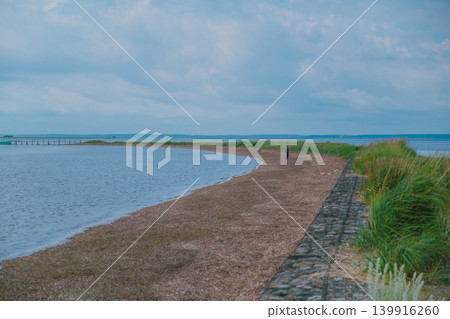 【野付半島】戶原,一片灰色的荒野,橫跨野付半島的頂端。 【野付半島】戶原,一片灰色的荒野,橫跨野付半島的頂端。 139916260