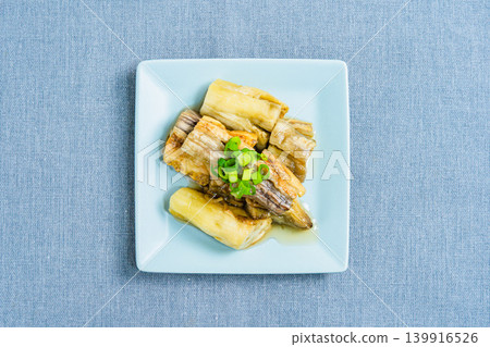 簡單的烤茄子配菜 簡單的烤茄子配菜 139916526