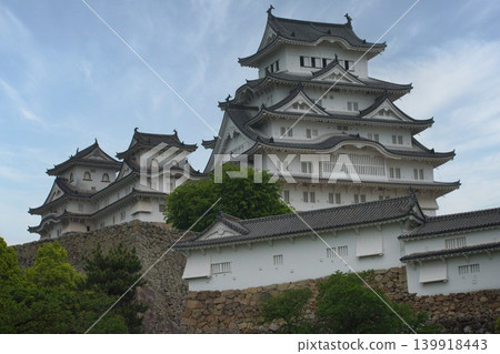 Viewing the World Heritage castle tower from below Viewing the World Heritage castle tower from below 139918443