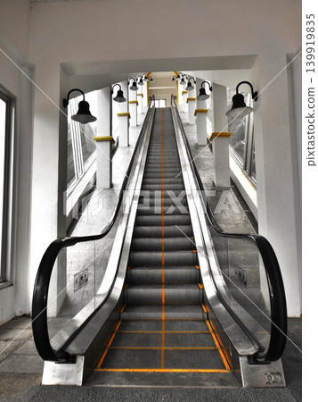 Mechanic stairs perspective 139919835