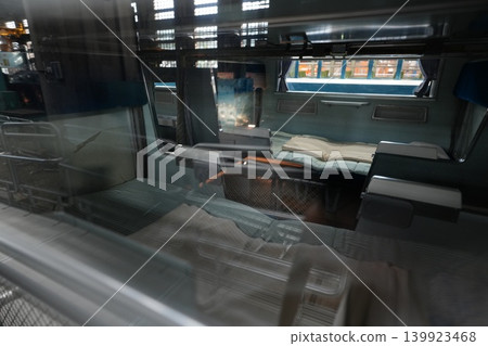 Sleeper train Sleeper train 139923468