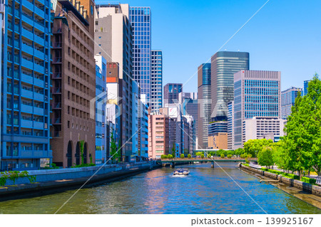 Skyscrapers in Yodoyabashi and Nakanoshima, Osaka 139925167
