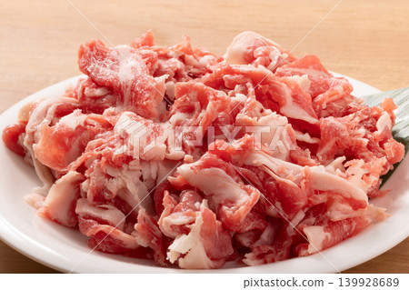 [Australian Beef] Thinly sliced beef (for stir-frying and grilling) 139928689