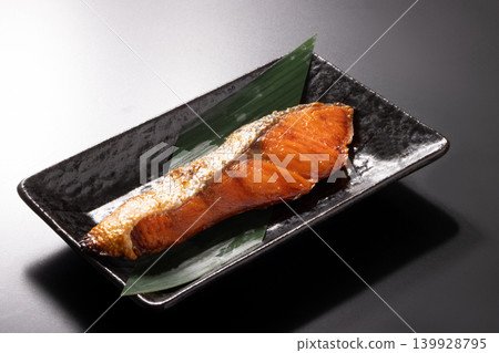 [Russian Sockeye Salmon] Salted Grilled Sockeye Salmon, Air-Dried in Cold Weather 139928795