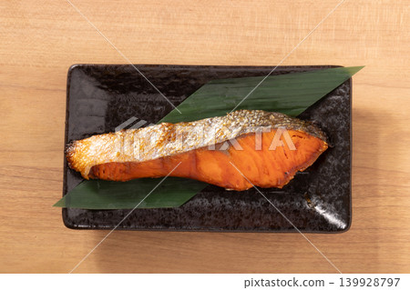 [Russian Sockeye Salmon] Salted Grilled Sockeye Salmon, Air-Dried in Cold Weather 139928797