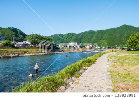 Gujo Hachiman: Yoshida River 139928991