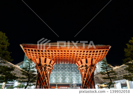 The lighted-up Kanazawa station The lighted-up Kanazawa station 139932058