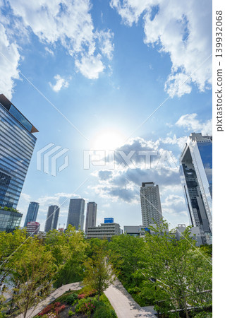 辦公鎮風景有主要街道的 辦公鎮風景有主要街道的 139932068