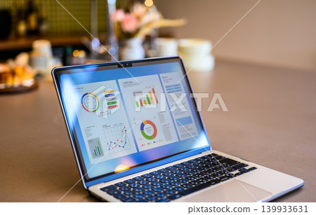 Laptop screen and graph 139933631