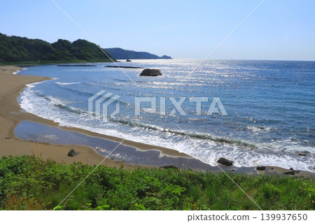 Coastal scenery (National Route 339, western side of Tsugaru Peninsula) Coastal scenery (National Route 339, western side of Tsugaru Peninsula) 139937650