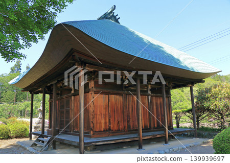 Important Cultural Property: Shorenji Kannon-do Hall, Omachi City, Nagano Prefecture 139939697
