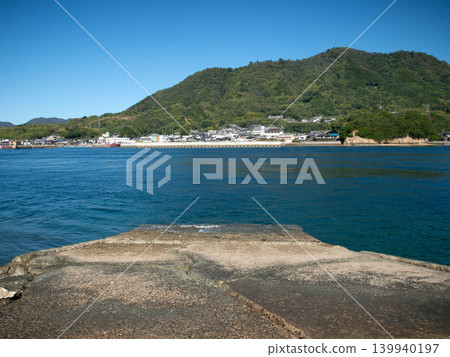 從赤根島眺望岩木島 139940197