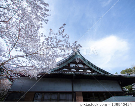 Cherry blossoms and Jokokuji Temple 139940434
