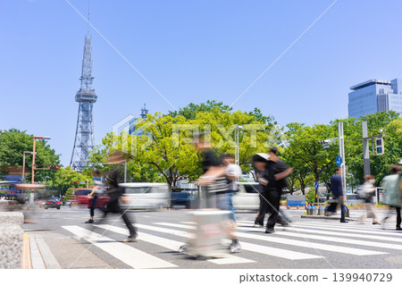 名古屋榮：廣小路-久谷-西十字路口熙熙攘攘的都會景象。 139940729