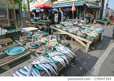 [Boryeong City, South Korea] Scenes from a street market around Daecheon Port 139947164