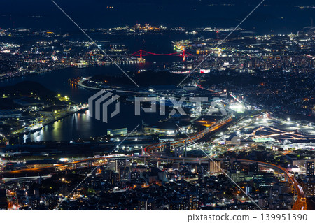 福岡縣北九州的冬天:佐良娜山展望台,日本新三大夜景之一 福岡縣北九州的冬天:佐良娜山展望台,日本新三大夜景之一 139951390