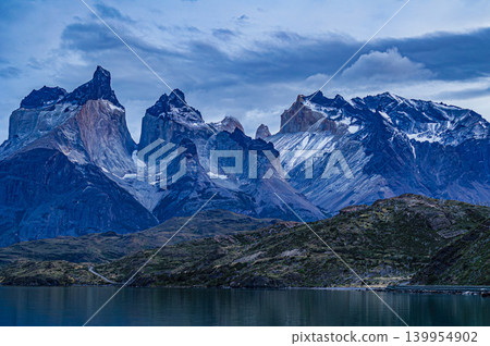 Mountain photos from Torres del Paine National Park 013 Mountain photos from Torres del Paine National Park 013 139954902