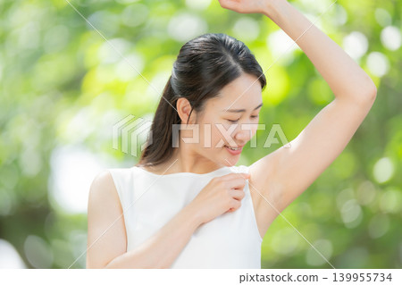 Fresh greenery, woman, beauty, side Fresh greenery, woman, beauty, side 139955734