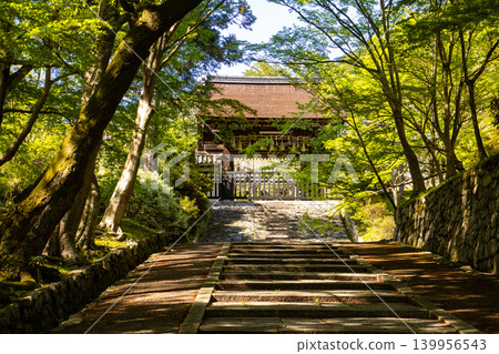 毗沙門天寺，毗沙門天的祝福：比賽好運，財運亨通，生意興隆，家庭平安。 139956543
