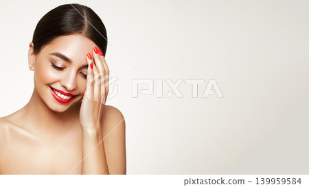 Beautiful Young Woman with clean fresh skin 139959584