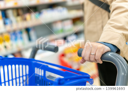 受超市購物啟發的生活方式產品 139961693
