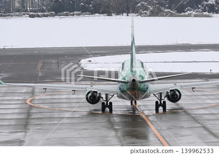 Snowy landscape at Iwate Hanamaki Airport 139962533