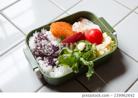 Bento Bento 139962692
