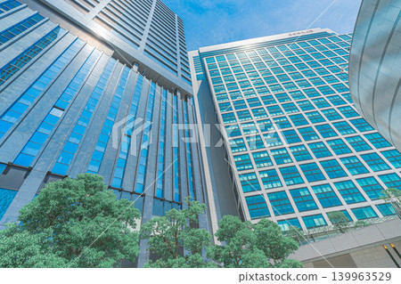Shiodome's skyscrapers and the refreshing blue sky Shiodome's skyscrapers and the refreshing blue sky 139963529