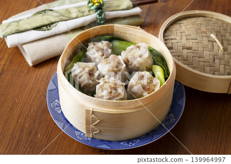 Coarsely ground meat shumai Coarsely ground meat shumai 139964997