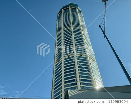 馬來西亞檳城島 Kom Tower 的景色。 馬來西亞檳城島 Kom Tower 的景色。 139965094