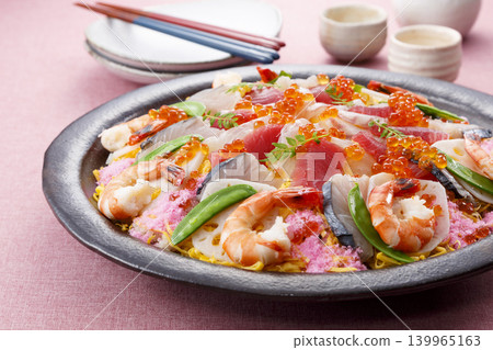 Spanish mackerel chirashi sushi Spanish mackerel chirashi sushi 139965163